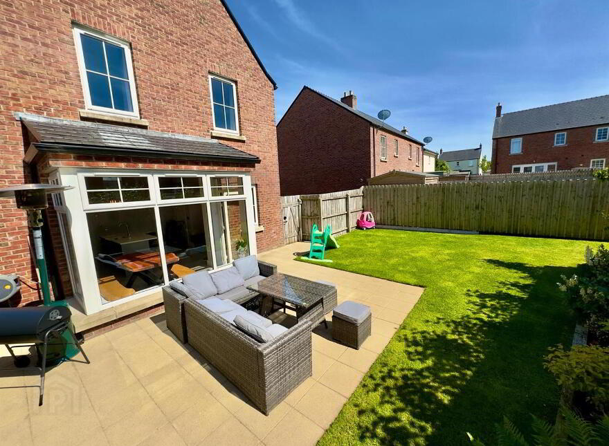89 Temple Hall, Lylehill Road, Templepatrick, BT39 0FE