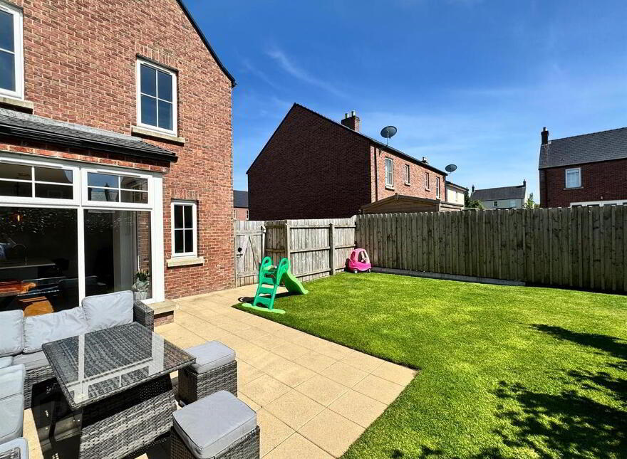 89 Temple Hall, Lylehill Road, Templepatrick, BT39 0FE