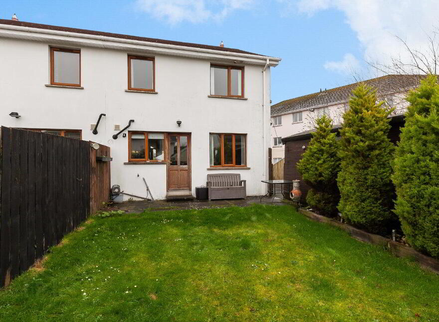 22 Bates Park, Greenisland, Carrickfergus, BT38 8LG