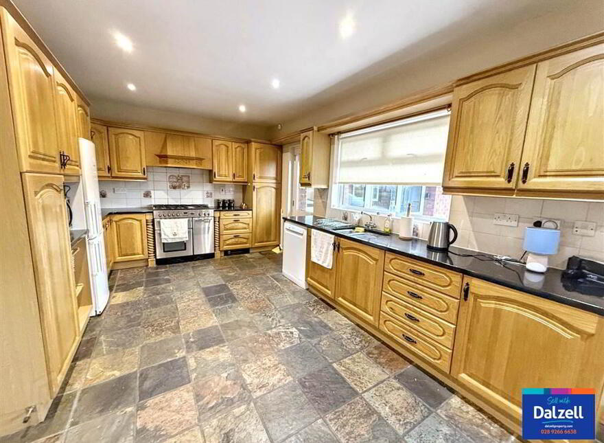 41 Sheepwalk Road, Lisburn, BT28 3XQ