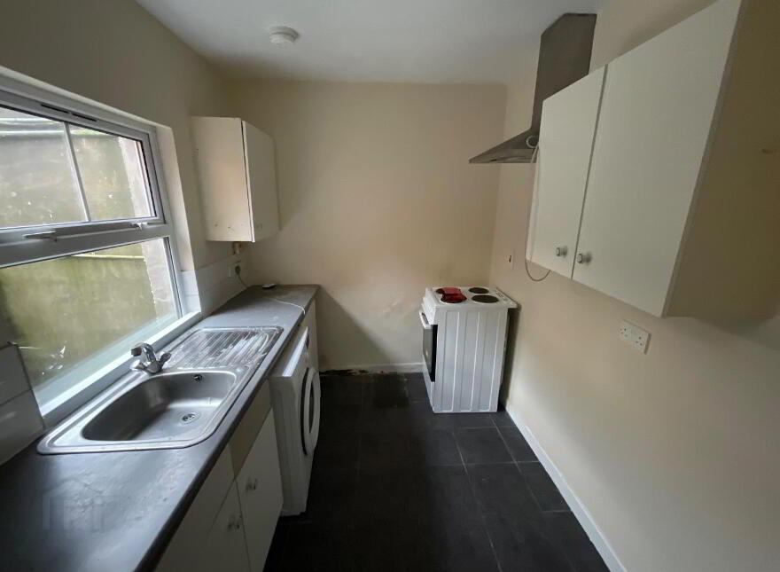 47 Oakley Street, Belfast, BT14 8BL