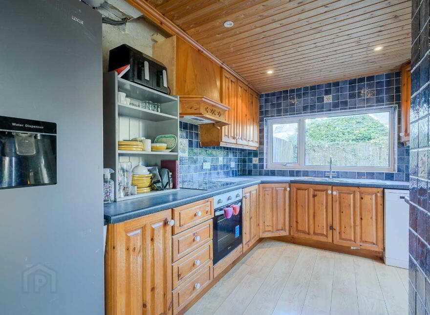 13 Kinnegar Road, Holywood, BT18 9JN