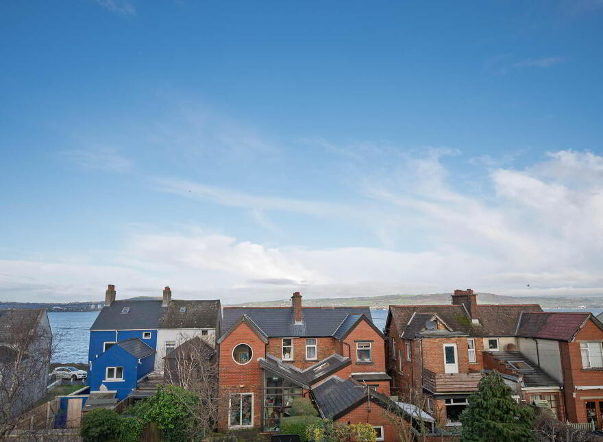 13 Kinnegar Road, Holywood, BT18 9JN