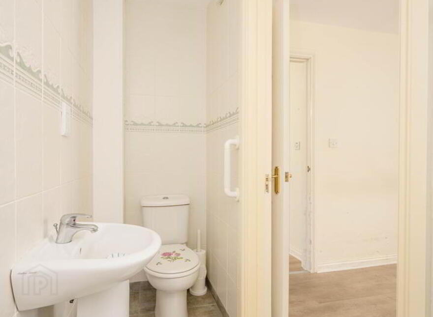 Apartment 2 The Courtyard 222 Castlereagh Road, Belfast, BT5 5FZ