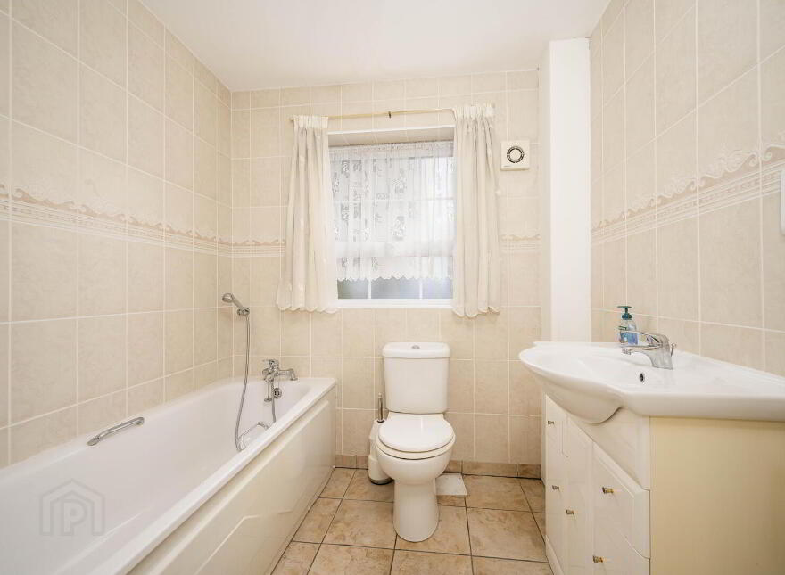 Apartment 2 The Courtyard 222 Castlereagh Road, Belfast, BT5 5FZ