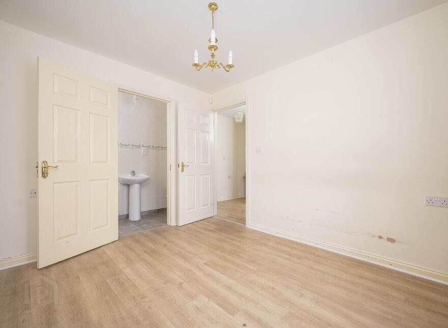 Apartment 2 The Courtyard 222 Castlereagh Road, Belfast, BT5 5FZ