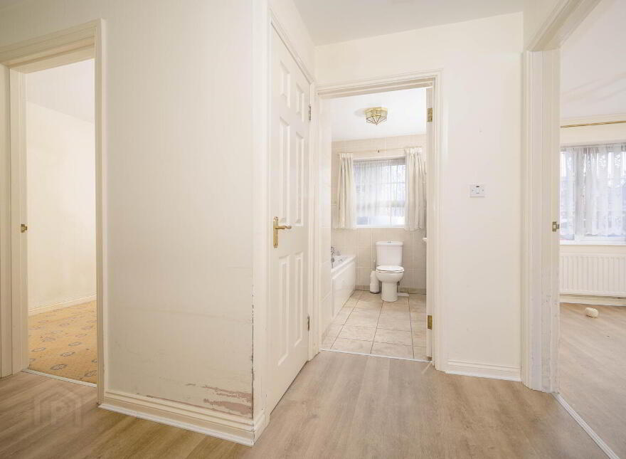 Apartment 2 The Courtyard 222 Castlereagh Road, Belfast, BT5 5FZ