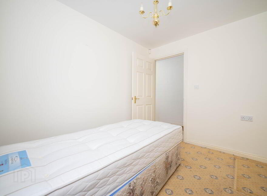 Apartment 2 The Courtyard 222 Castlereagh Road, Belfast, BT5 5FZ