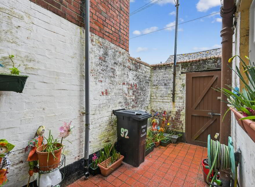 92 Dunraven Avenue, Belfast, BT5 5JS