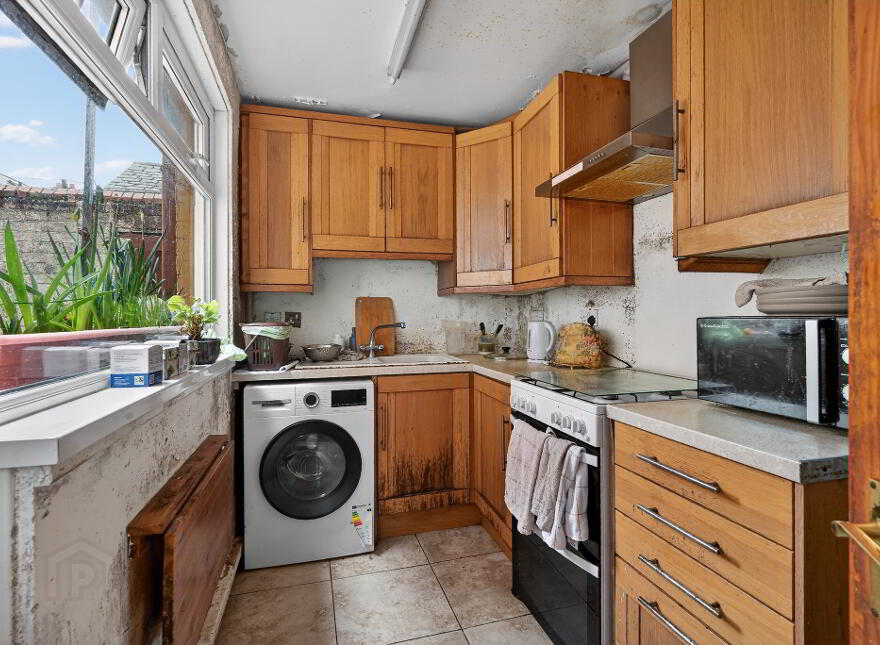 92 Dunraven Avenue, Belfast, BT5 5JS