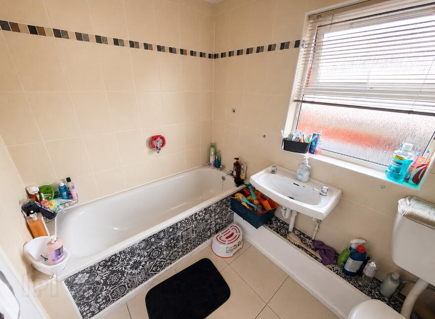 12 Esker Gardens, Waterside, L'Derry, BT47 6TN