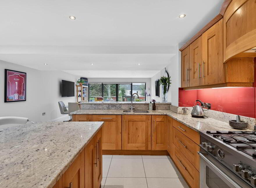 14 Church Avenue, Holywood, BT18 9BJ