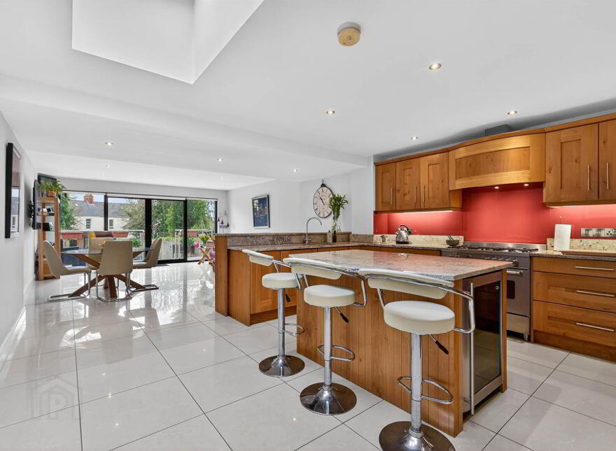 14 Church Avenue, Holywood, BT18 9BJ