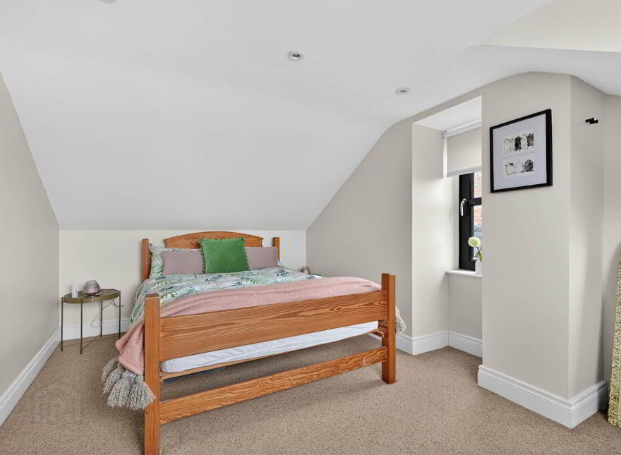 14 Church Avenue, Holywood, BT18 9BJ