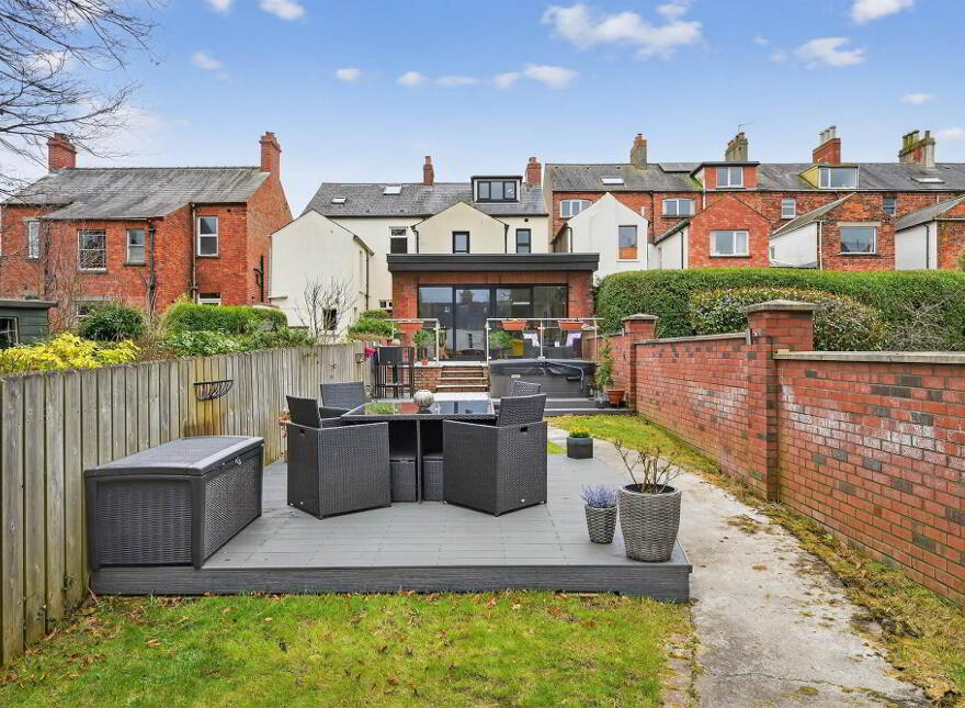 14 Church Avenue, Holywood, BT18 9BJ