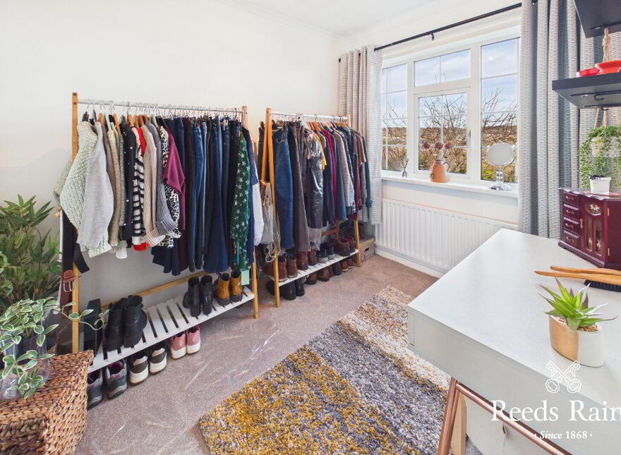 10 Abbeydale Gardens, Newtownards, BT23 8RX