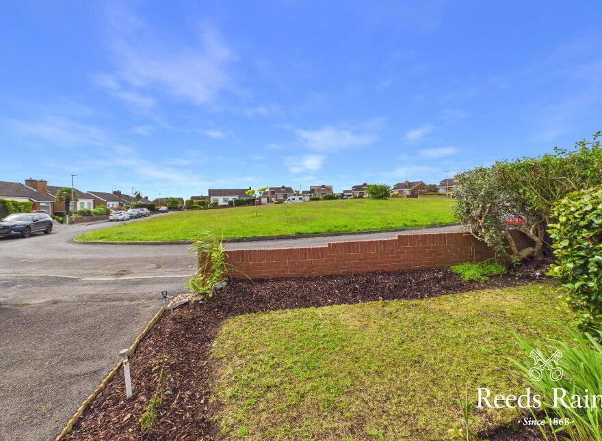 10 Abbeydale Gardens, Newtownards, BT23 8RX