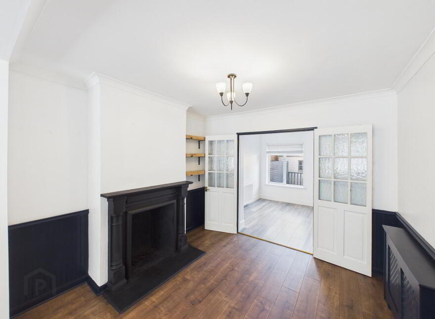 7 Ava Crescent, Belfast, BT7 3DU
