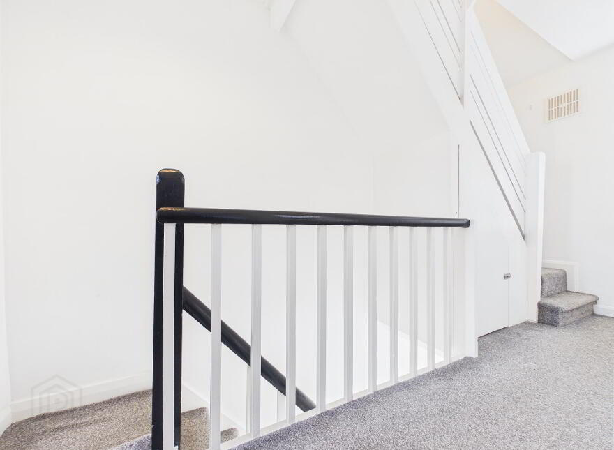7 Ava Crescent, Belfast, BT7 3DU