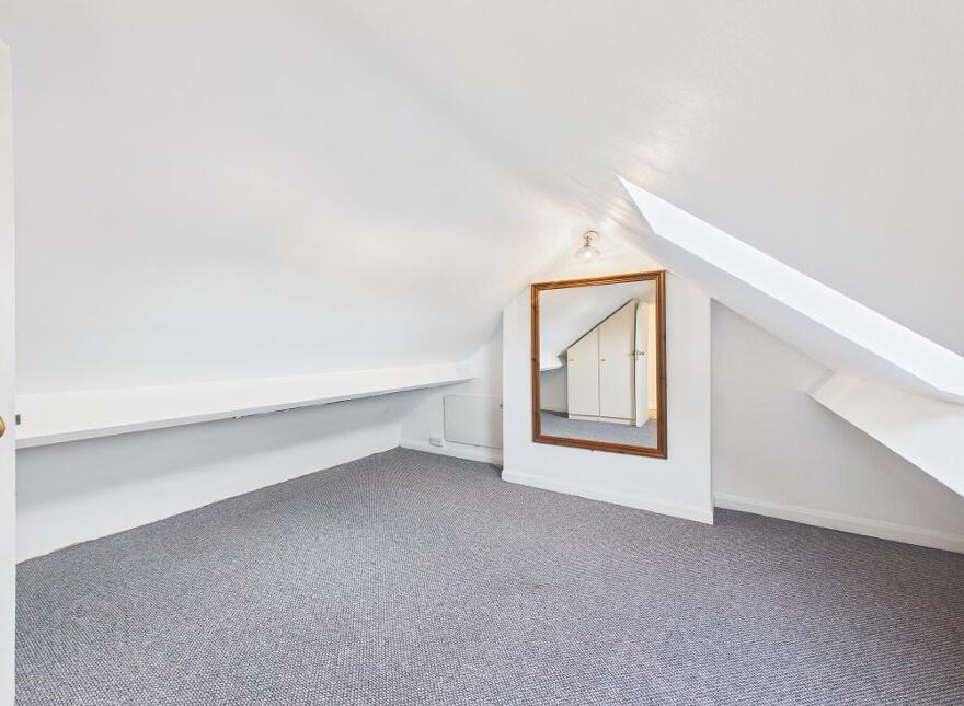 7 Ava Crescent, Belfast, BT7 3DU