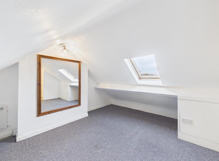7 Ava Crescent, Belfast, BT7 3DU