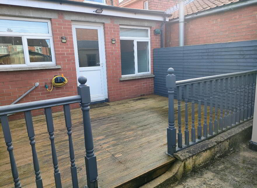 7 Ava Crescent, Belfast, BT7 3DU
