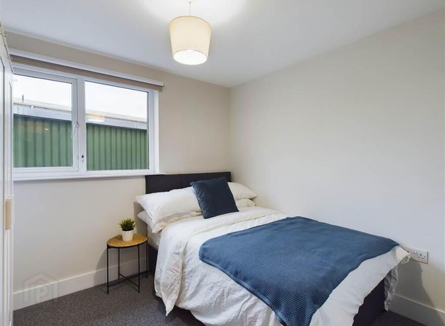 16 Edinburgh Street, Off Lisburn Road, Belfast, BT9 7DS