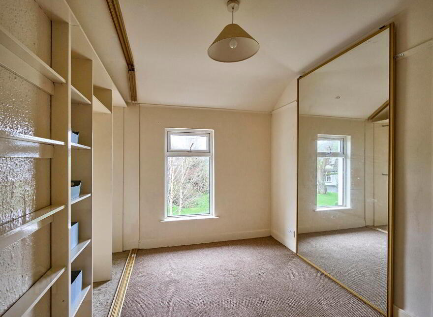 2 Jubilee Terrace, Holywood, Bangor, BT19 1UG