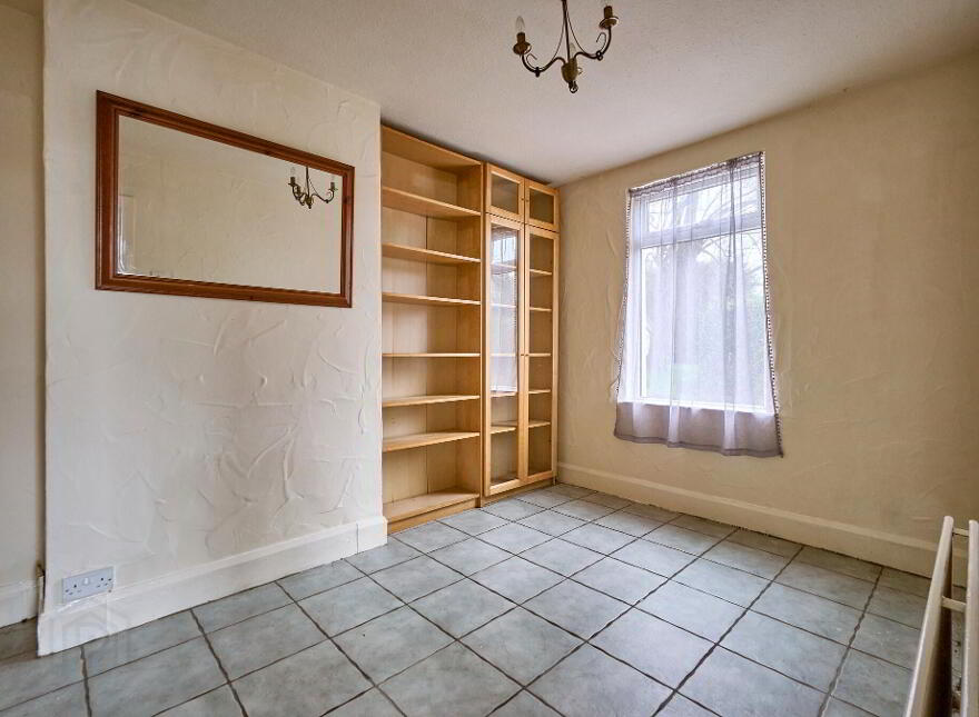 2 Jubilee Terrace, Holywood, Bangor, BT19 1UG