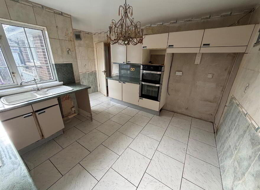 6 Millicent Park, Bangor, BT19 6BU