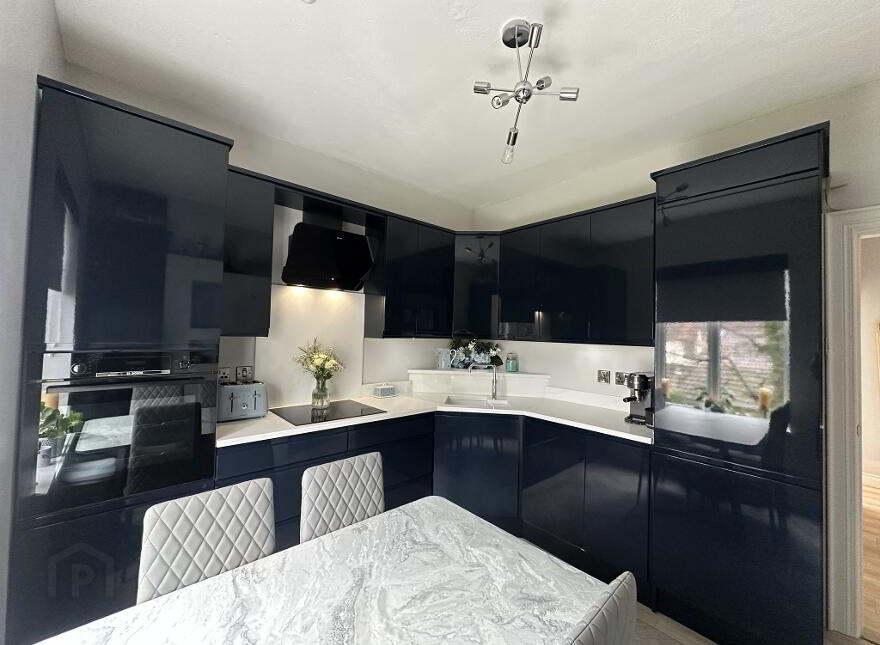 Apt 1 'Rosemount', 8 Well Road, Warrenpoint, BT34 3RS