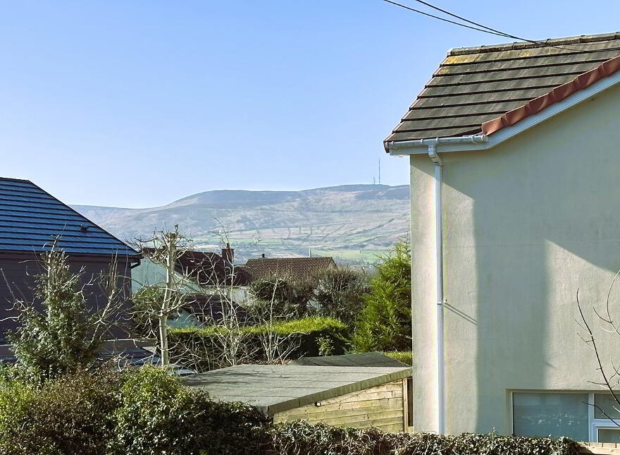 Apt 1 'Rosemount', 8 Well Road, Warrenpoint, BT34 3RS
