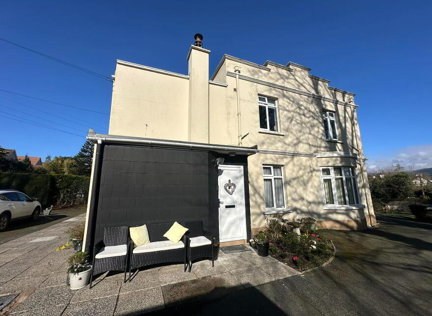 Apt 1 'Rosemount', 8 Well Road, Warrenpoint, BT34 3RS