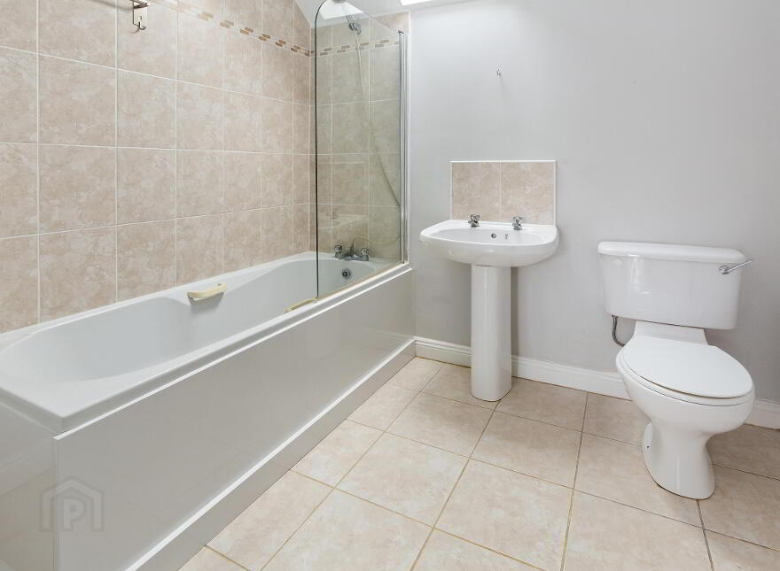 Apt 10, Chestnut Square, Johnstown Village, Navan, C15P623