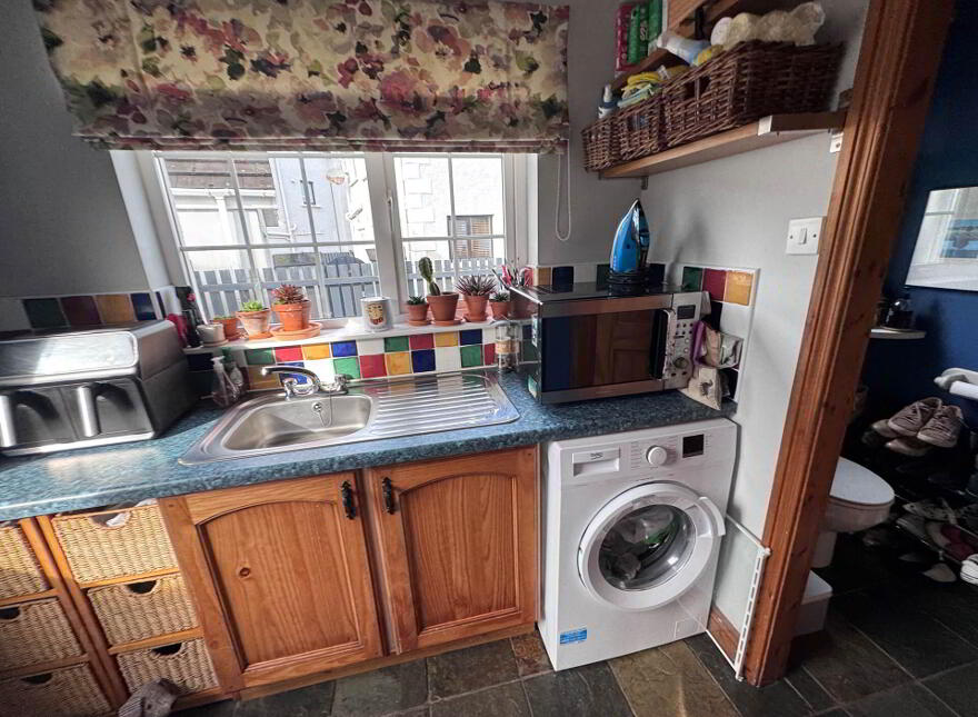 1 Beech Grove, Larne, BT40 2DL
