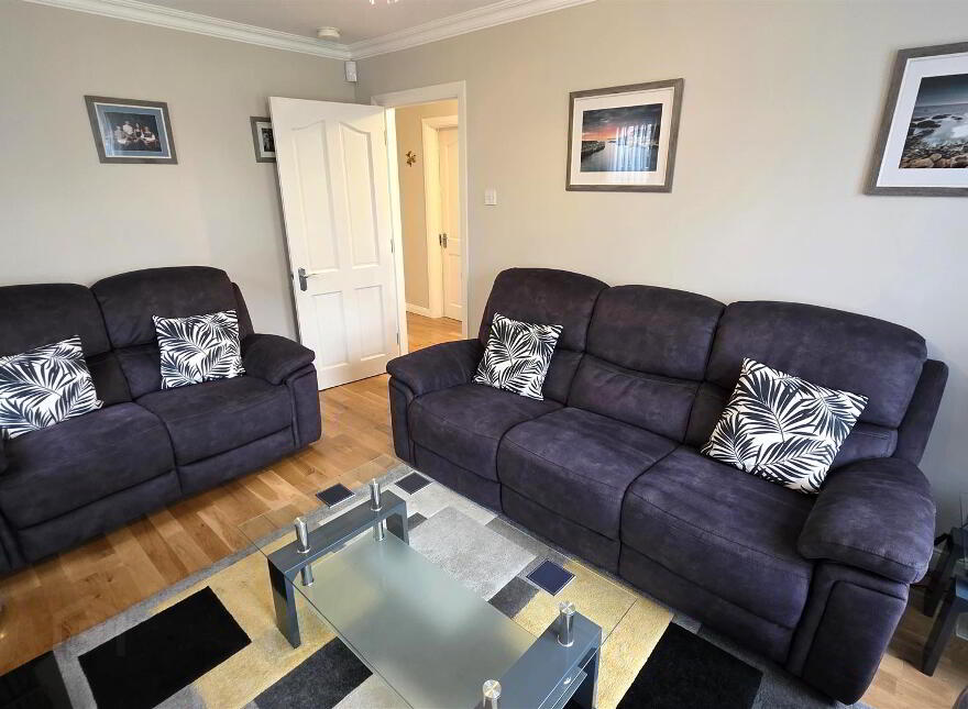 19 Edgewood Court, Antrim, BT41 4PG