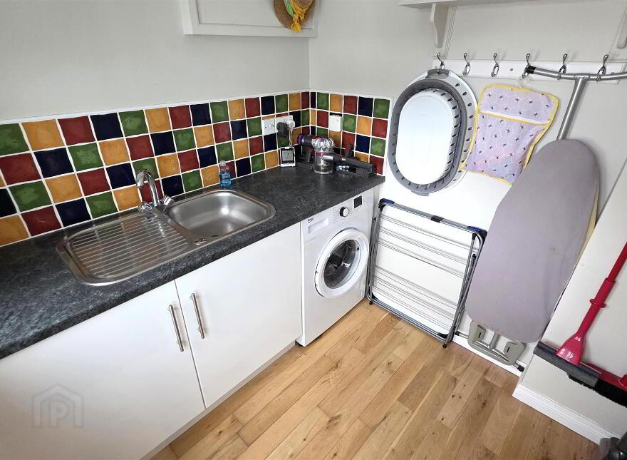 19 Edgewood Court, Antrim, BT41 4PG