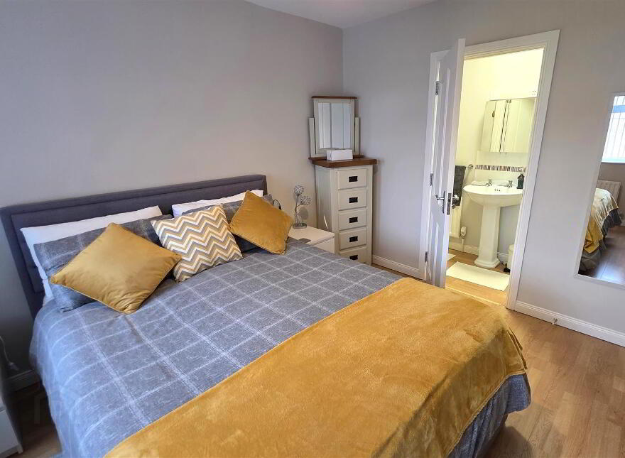 19 Edgewood Court, Antrim, BT41 4PG