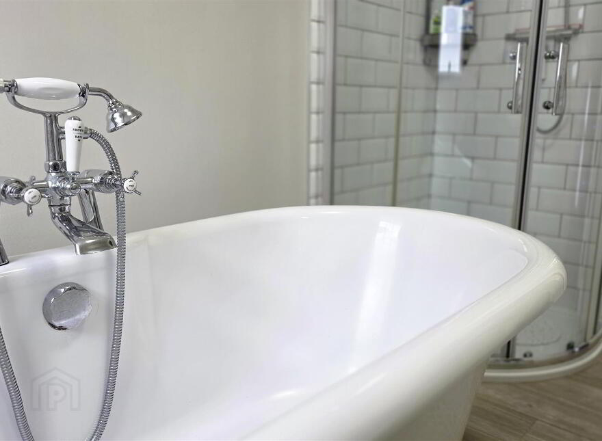 19 Edgewood Court, Antrim, BT41 4PG
