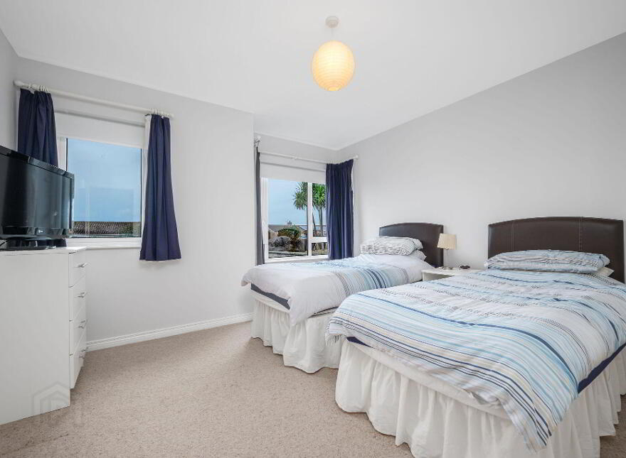 98 Mill Road, Portstewart, BT55 7SW
