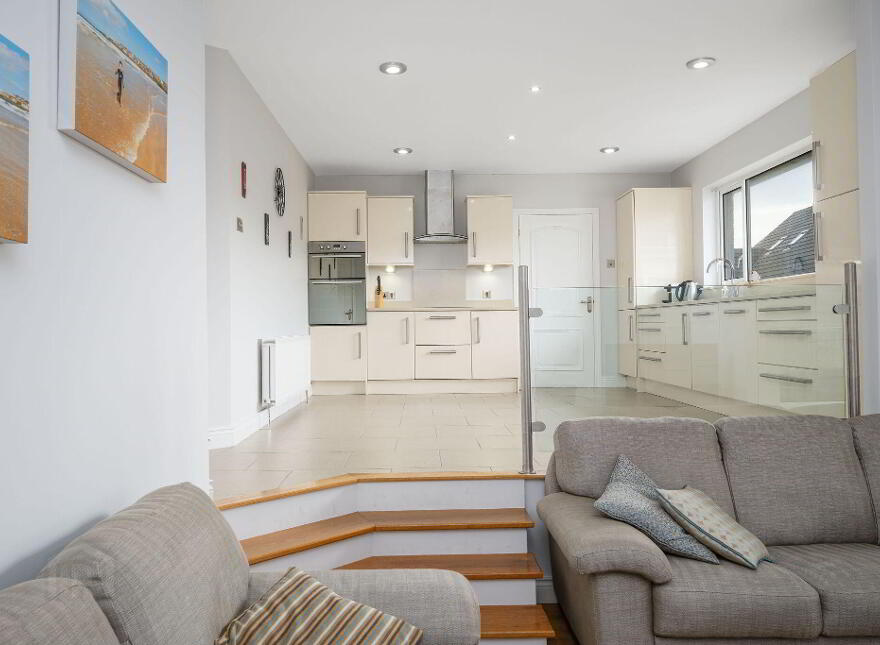 98 Mill Road, Portstewart, BT55 7SW