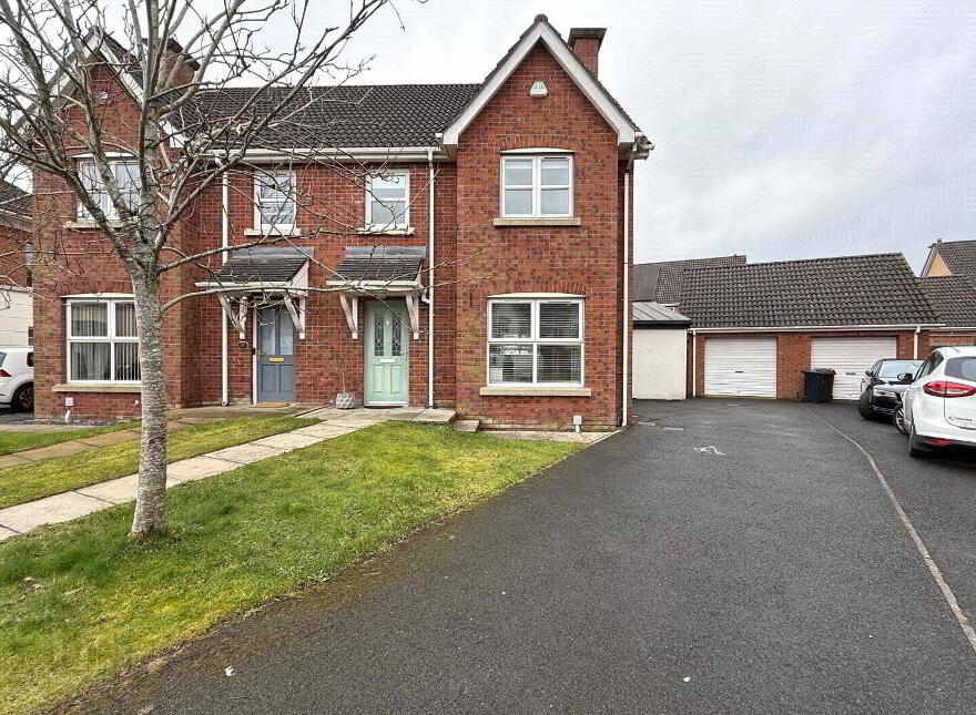 51 Carnbeg Dale, Antrim, BT41 4RE