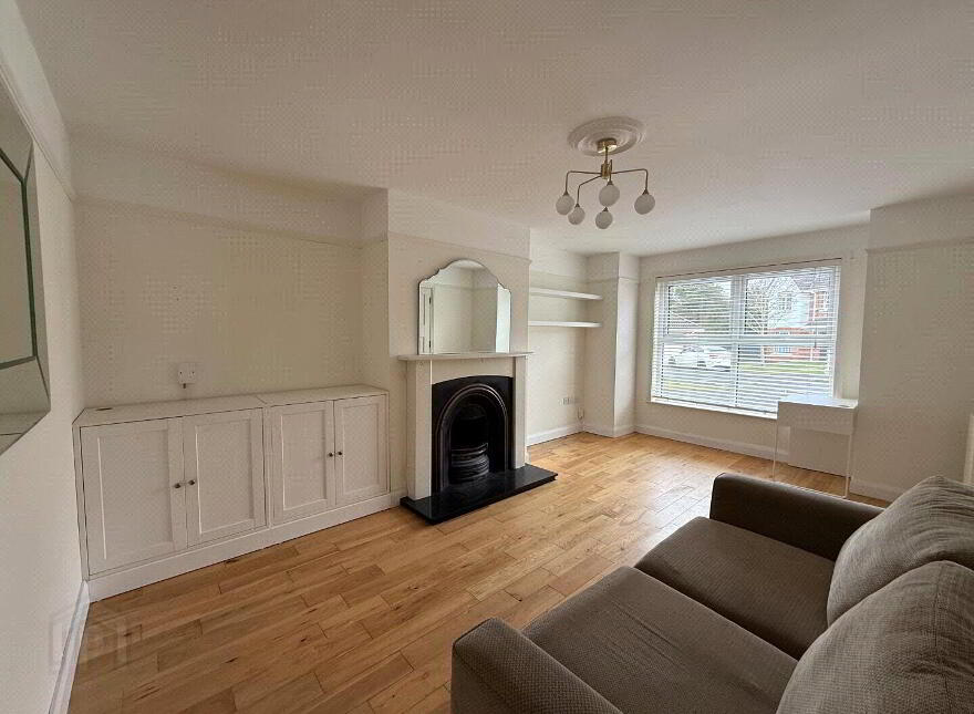 51 Carnbeg Dale, Antrim, BT41 4RE