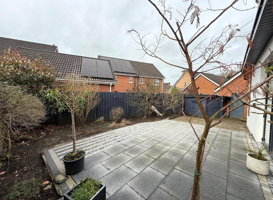 51 Carnbeg Dale, Antrim, BT41 4RE