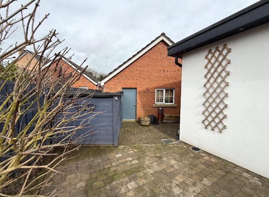 51 Carnbeg Dale, Antrim, BT41 4RE