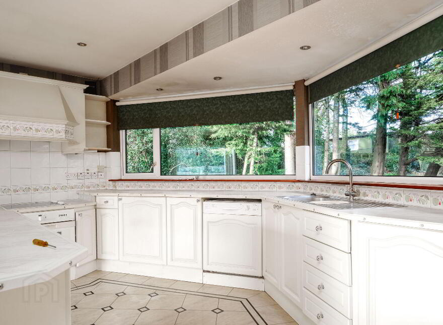 183 Loughan Road, Coleraine, BT52 1UD