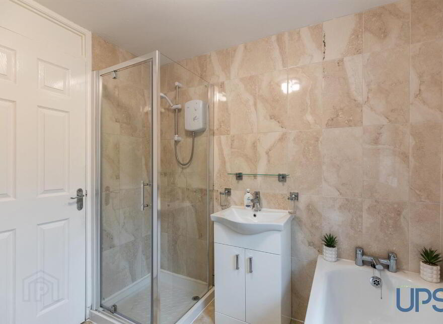 116 Colinvale, Poleglass, Belfast, BT17 0JW