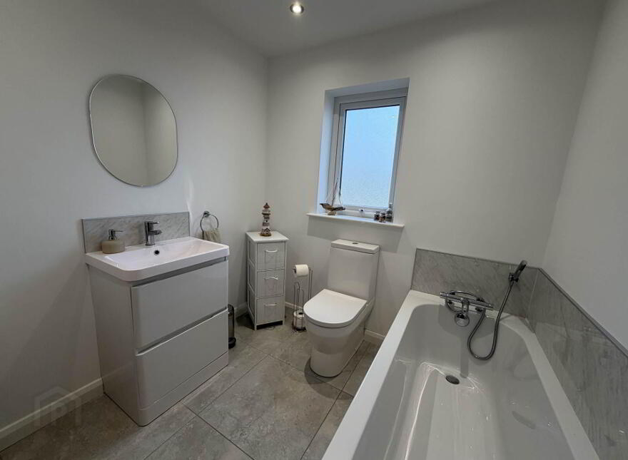 121 Blackthorn Rise, Larne, BT40 2HL