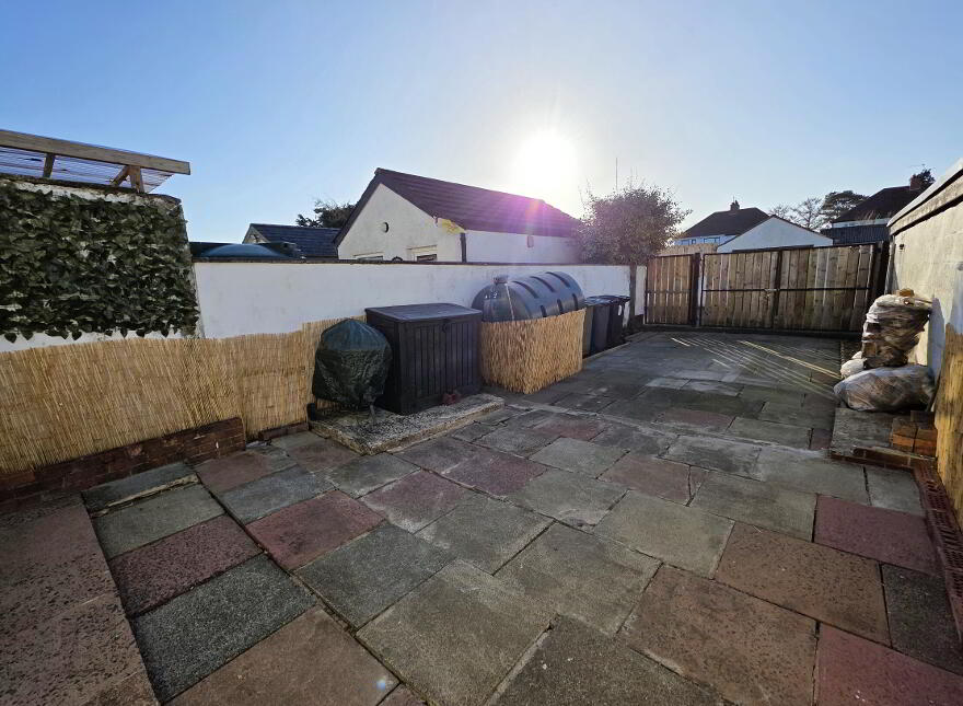 47 Warren Park Drive, Lisburn, BT28 1HF