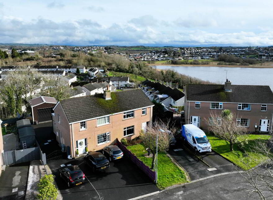 41 Brackvede Park, Coles Hill, Enniskillen, BT74 7ND